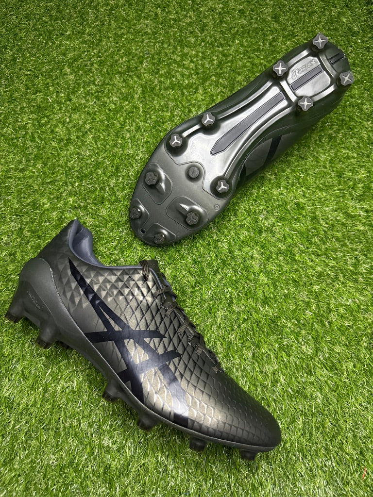 Asics Menace 4 FG 'Gunmetal/Black' – Boot Locker NZ