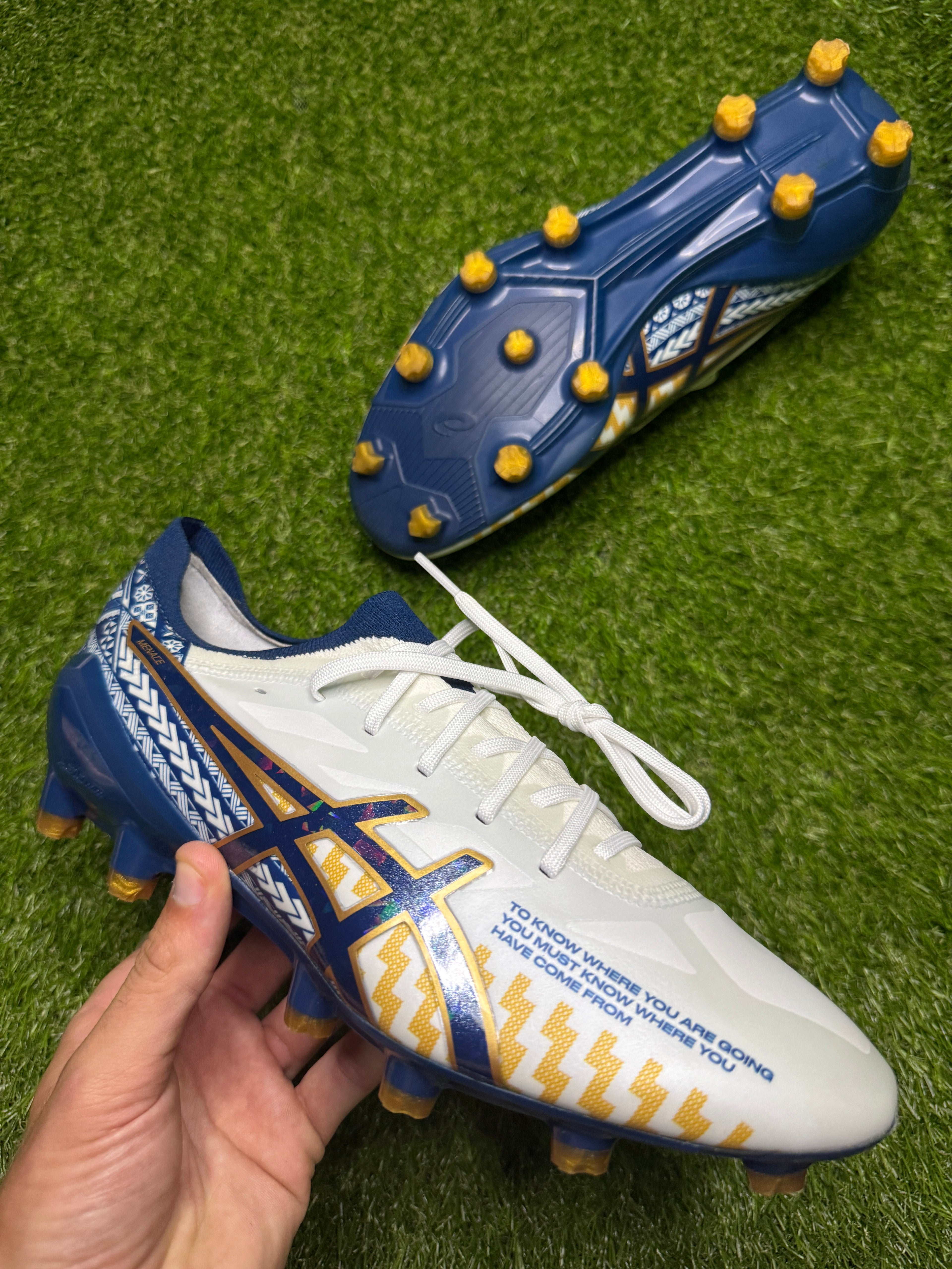 Asics Menace 5 FG 'Voyager'