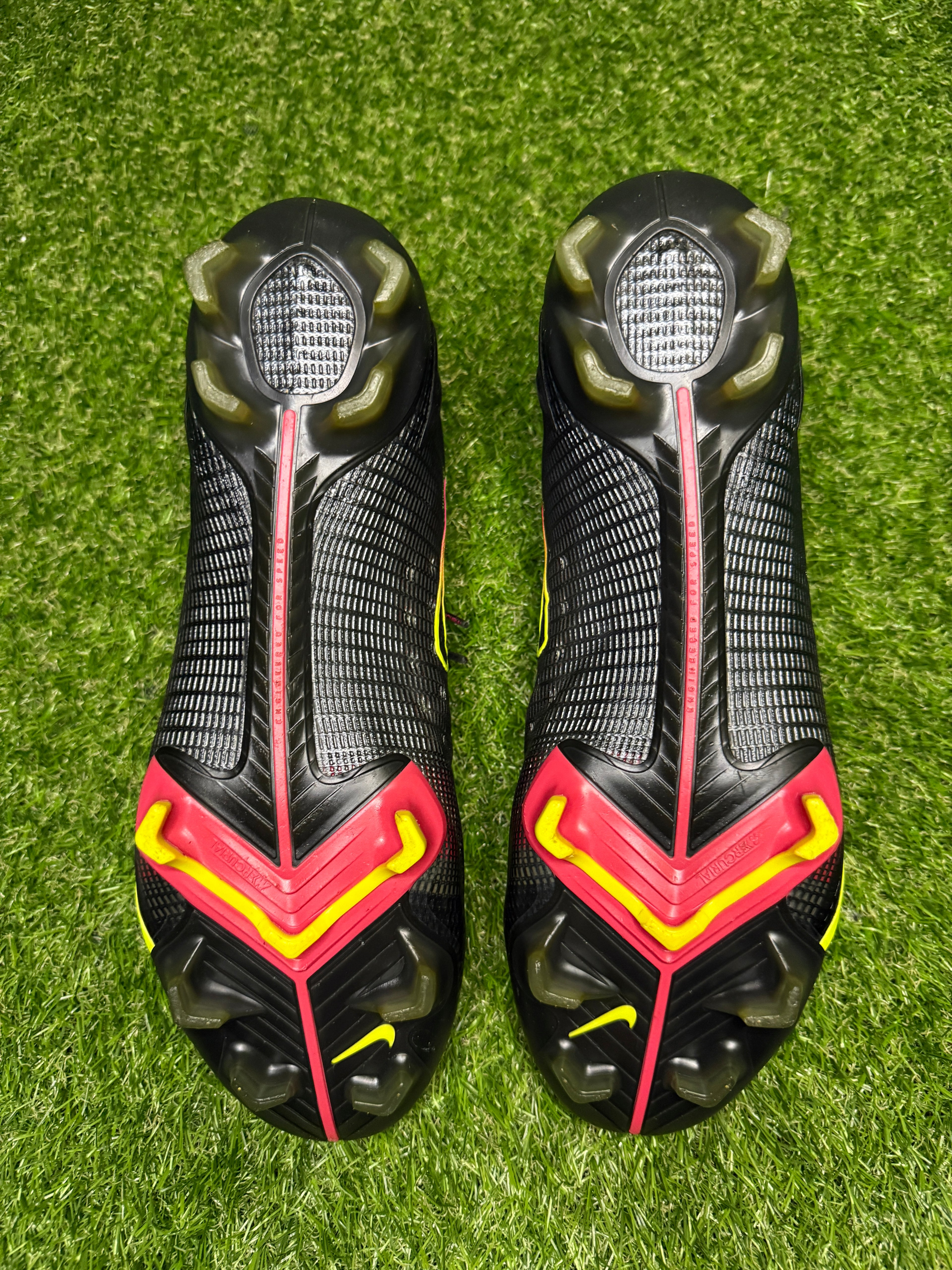 Nike Mercurial Superfly 8 Elite FG 'Black X Prism'