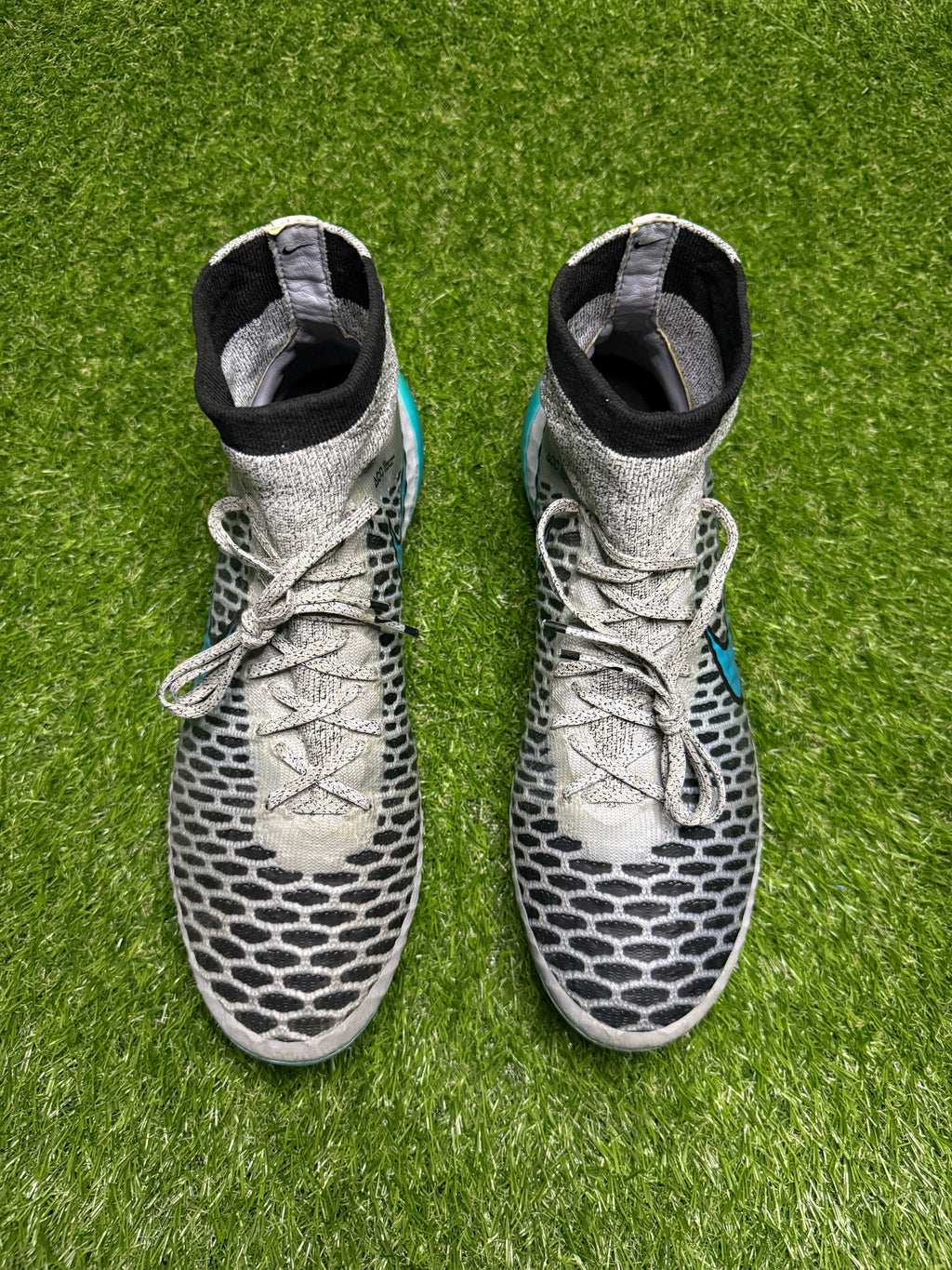 Nike Magista Obra 1 Elite FG 'Silver Storm'