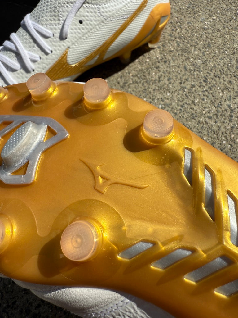 Mizuno Morelia Neo 4 B JAPAN FG 'Bright Gold'