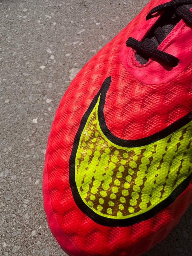 Nike Hypervenom Phantom 1 Elite SG-PRO 'Hyper Punch'