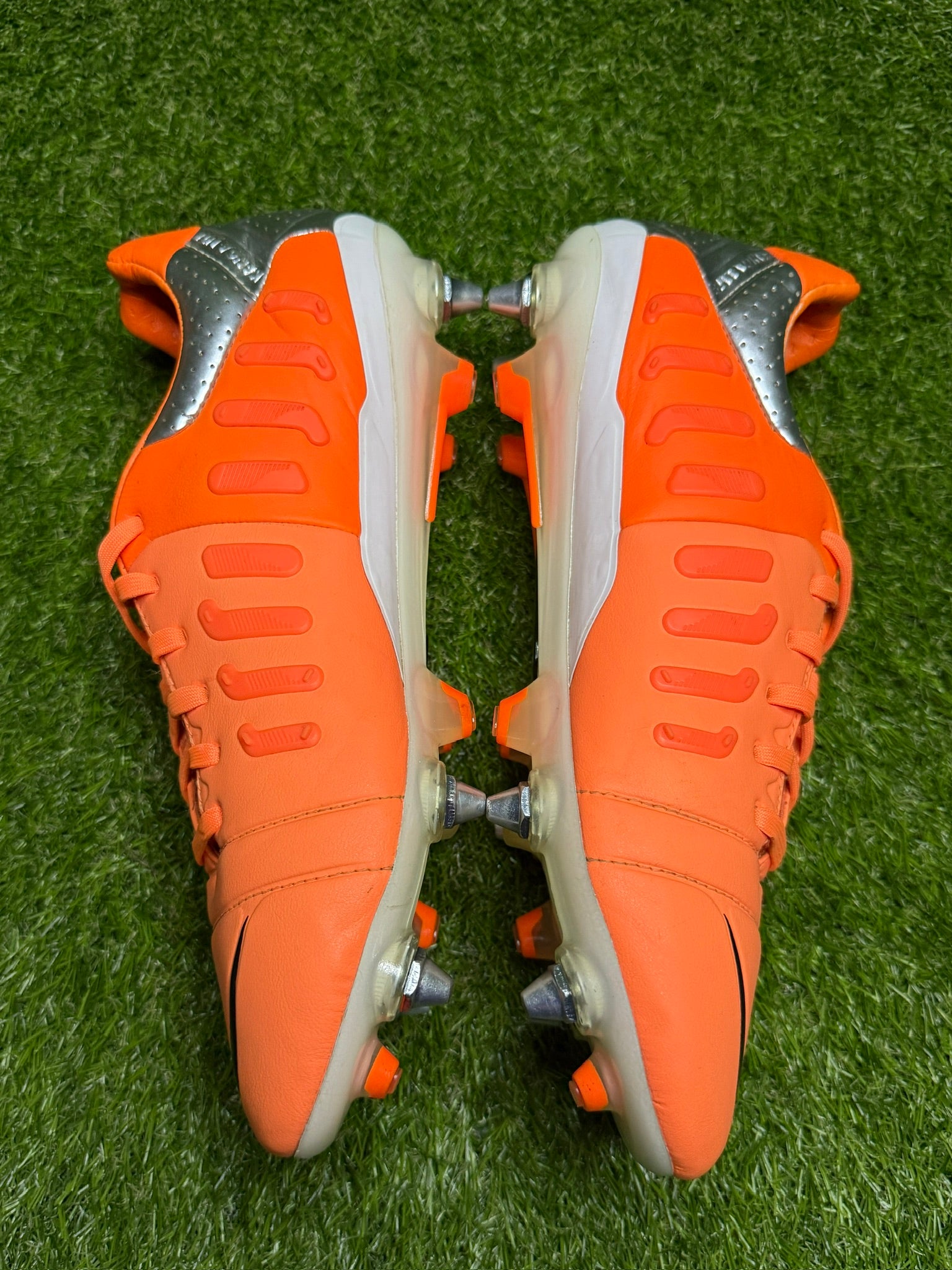 Nike CTR360 Maestri 3 Elite SG-PRO 'Atomic Orange' – Boot Locker NZ
