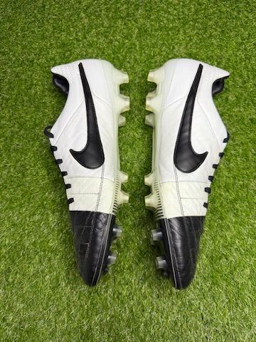 Nike Tiempo Legend 5 Elite FG 'Black/White'