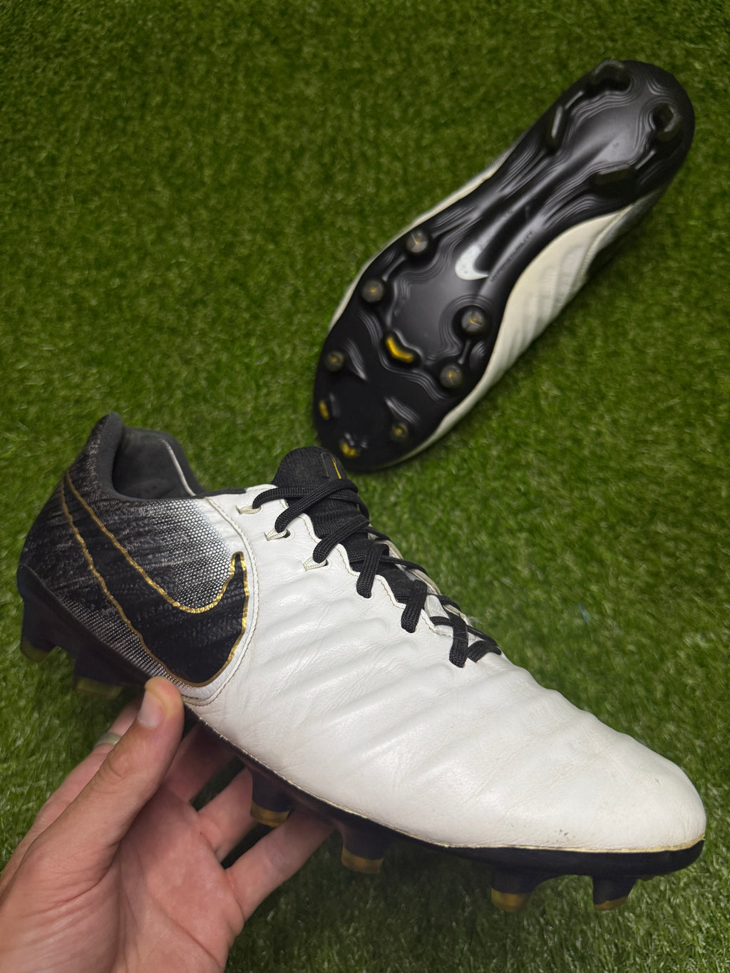Nike Tiempo Legend 7 Elite FG 'Black/White/Gold'