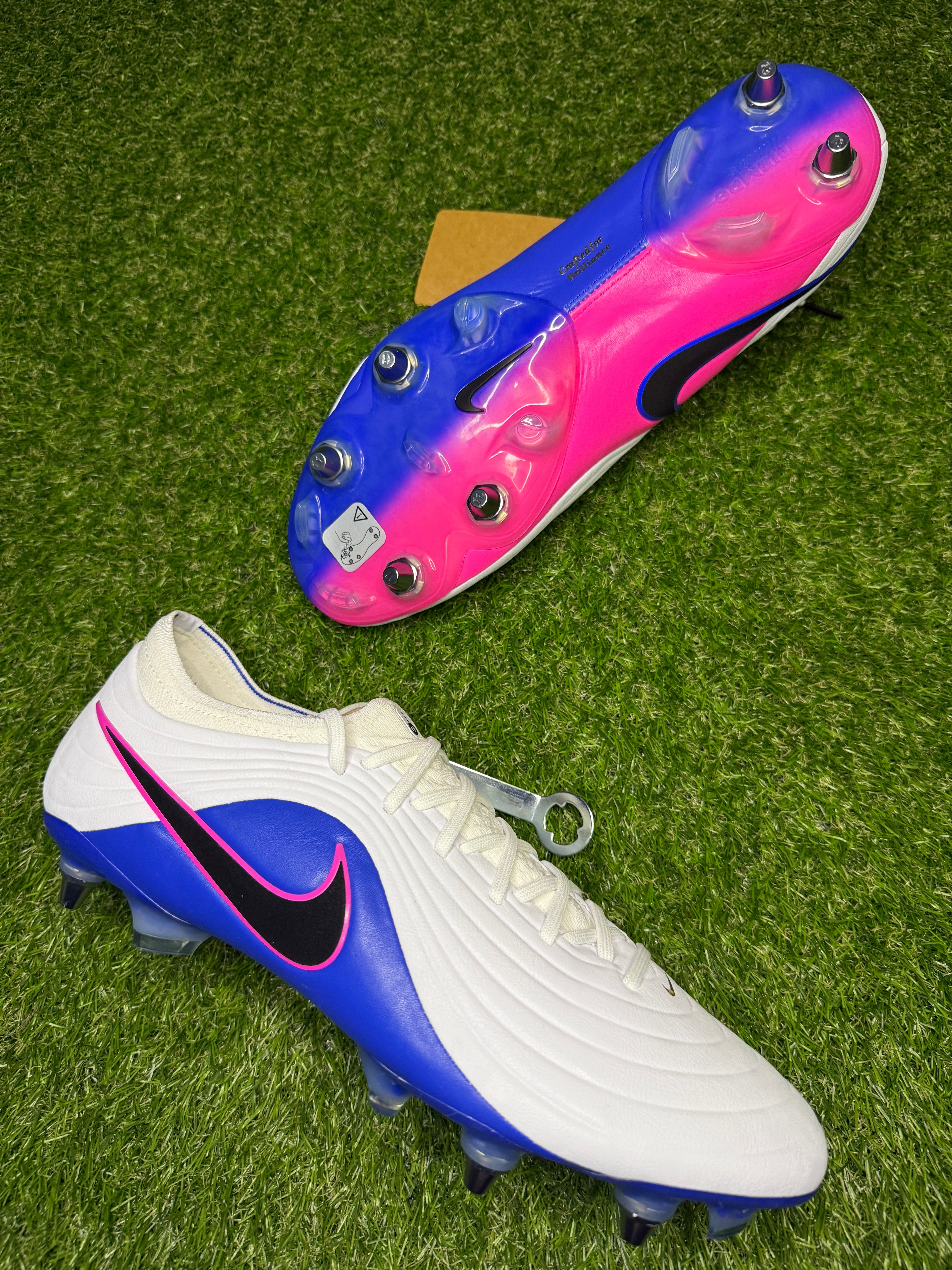 Nike Tiempo Maestro Elite SG-PRO 'Attack'
