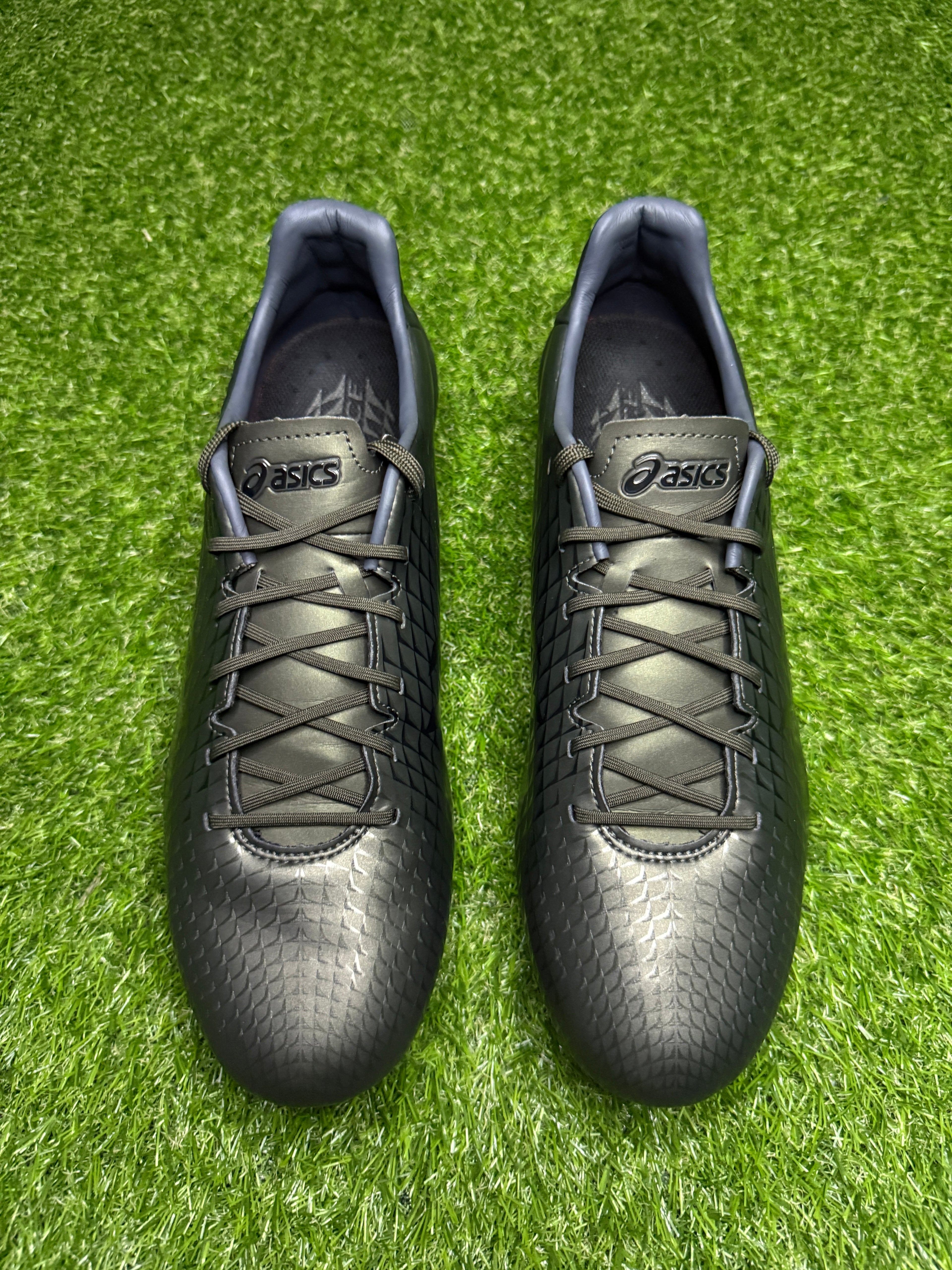 Asics Menace 4 FG 'Gunmetal/Black'