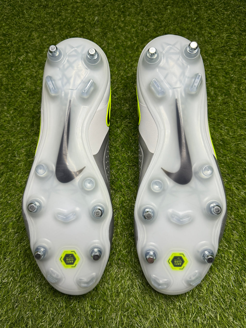 Nike Tiempo Legend 10 Elite SG-PRO AC 'Mad Voltage'