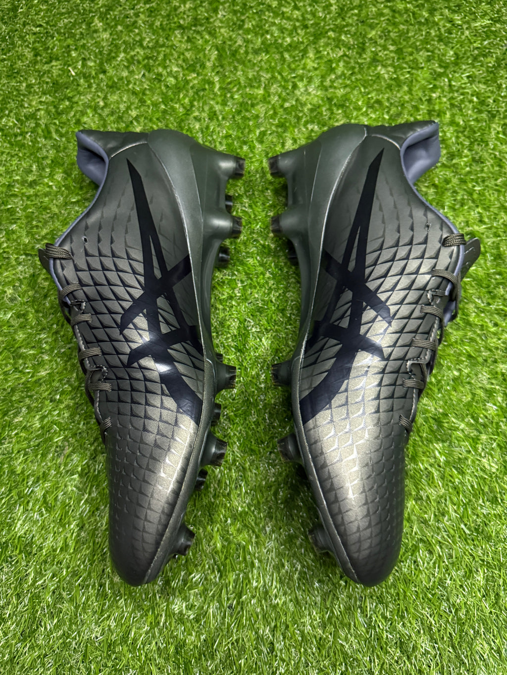 Asics Menace 4 FG 'Gunmetal/Black'