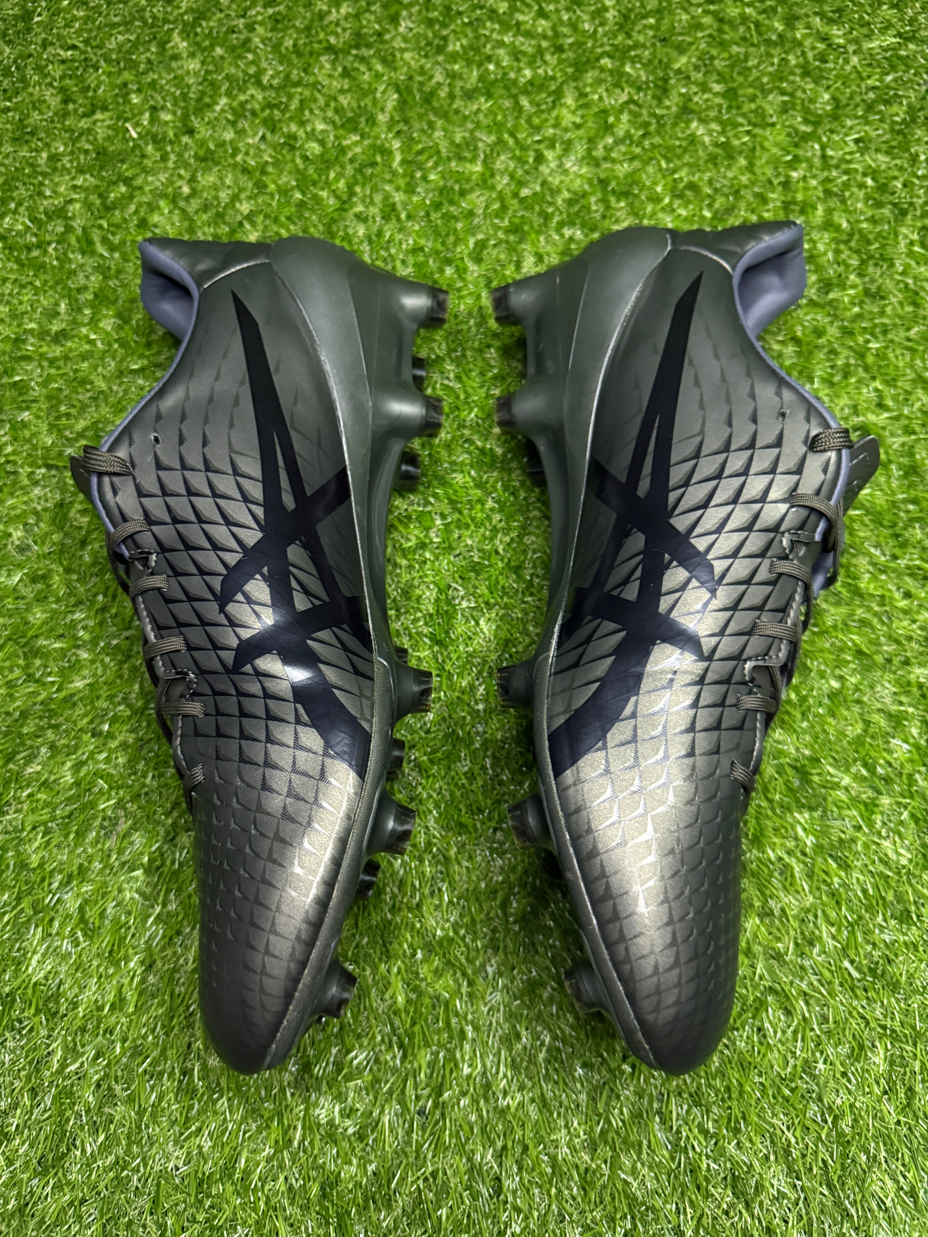 Asics Menace 4 FG 'Gunmetal/Black'