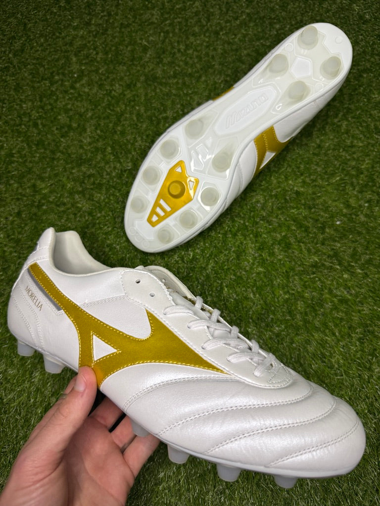 Mizuno Morelia 2 Elite FG 'Bright Gold'