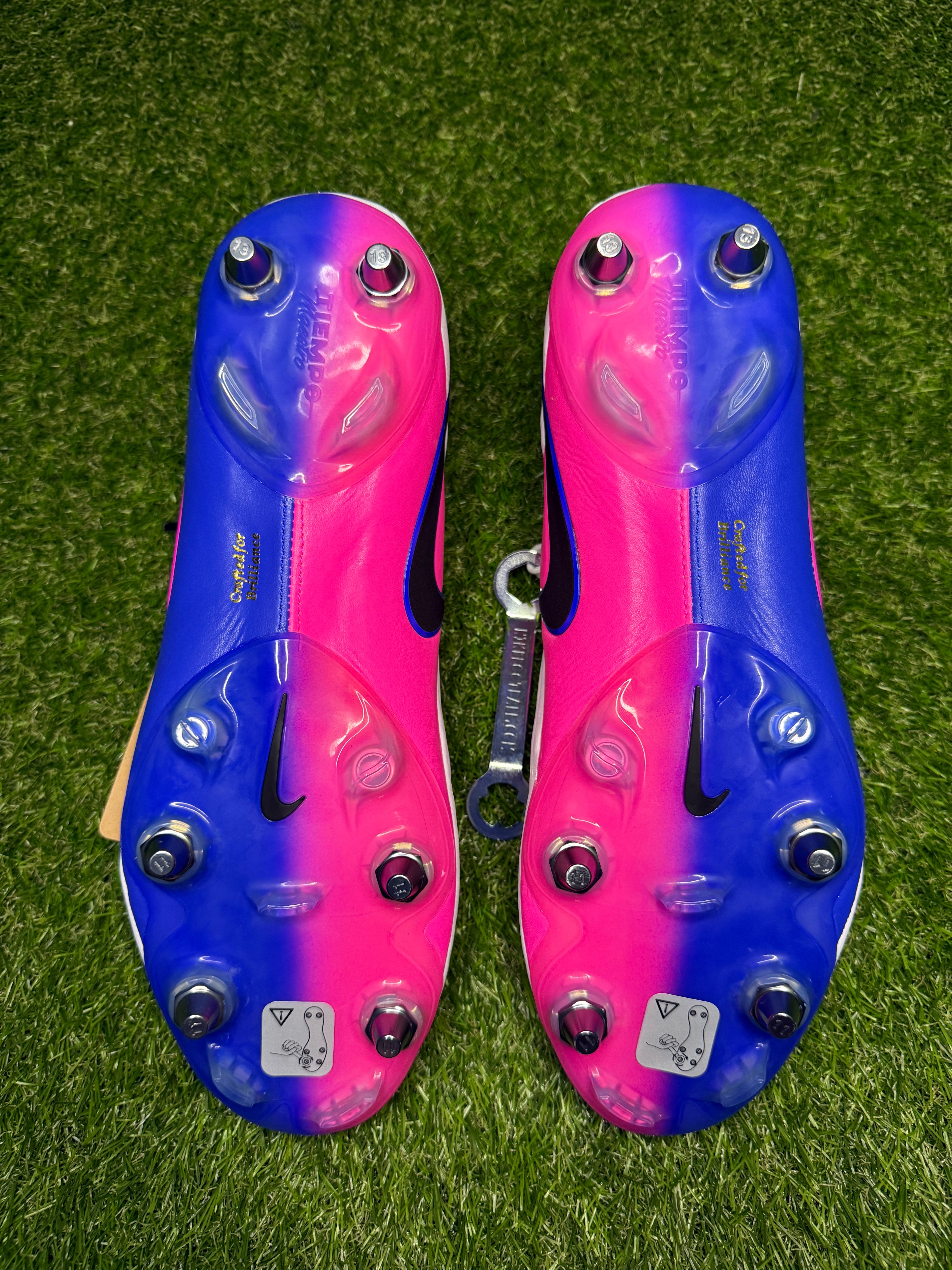 Nike Tiempo Maestro Elite SG-PRO 'Attack'