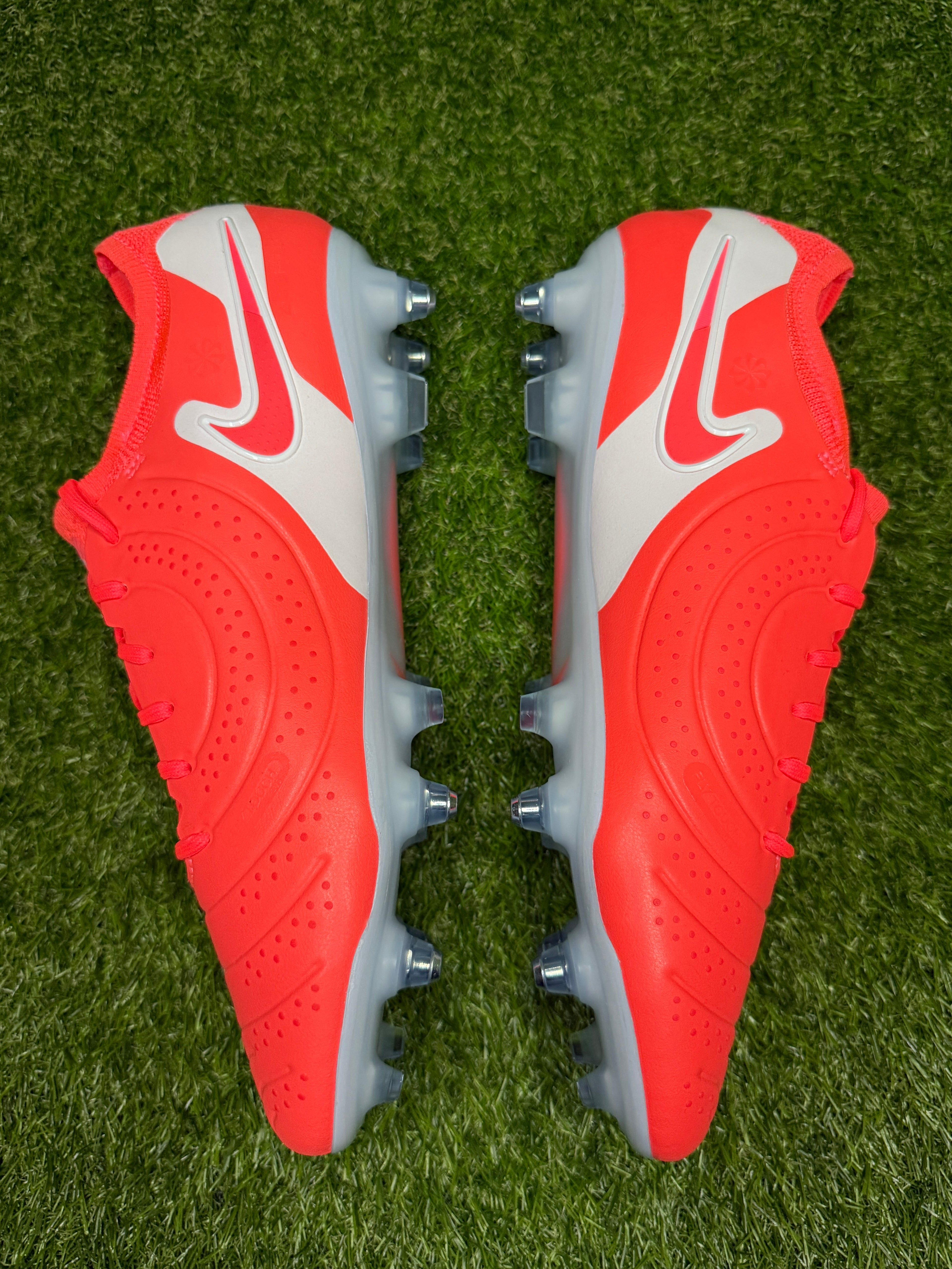 Nike Tiempo Legend 10 Elite SG-PRO AC 'Mad Energy'