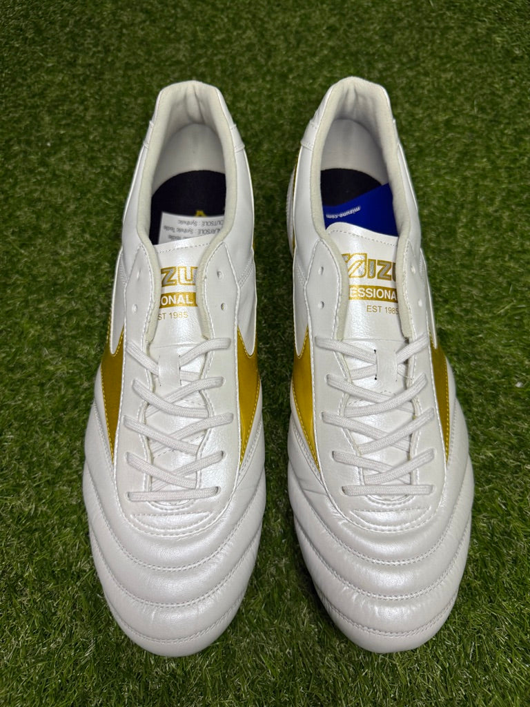 Mizuno Morelia 2 Elite FG 'Bright Gold'