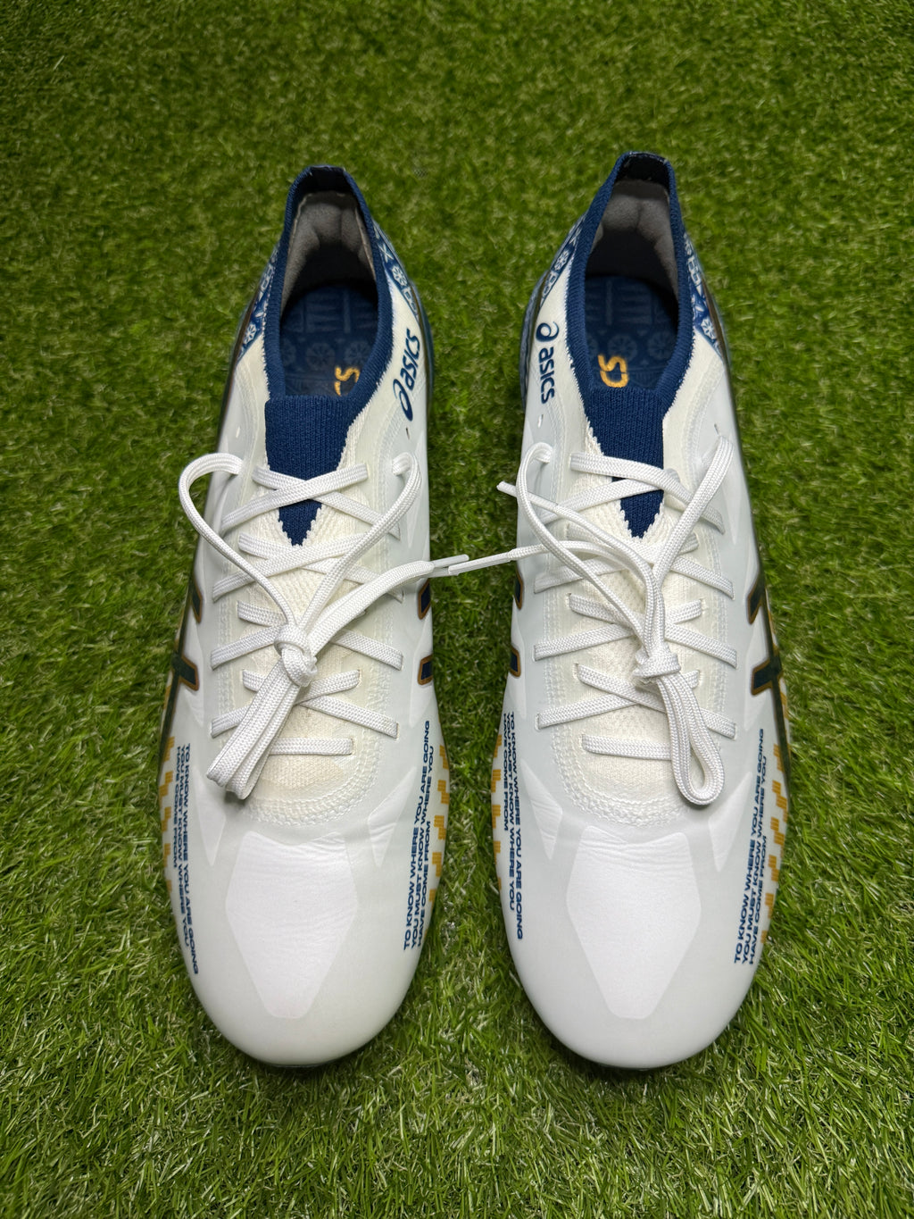 Asics Menace 5 FG 'Voyager'
