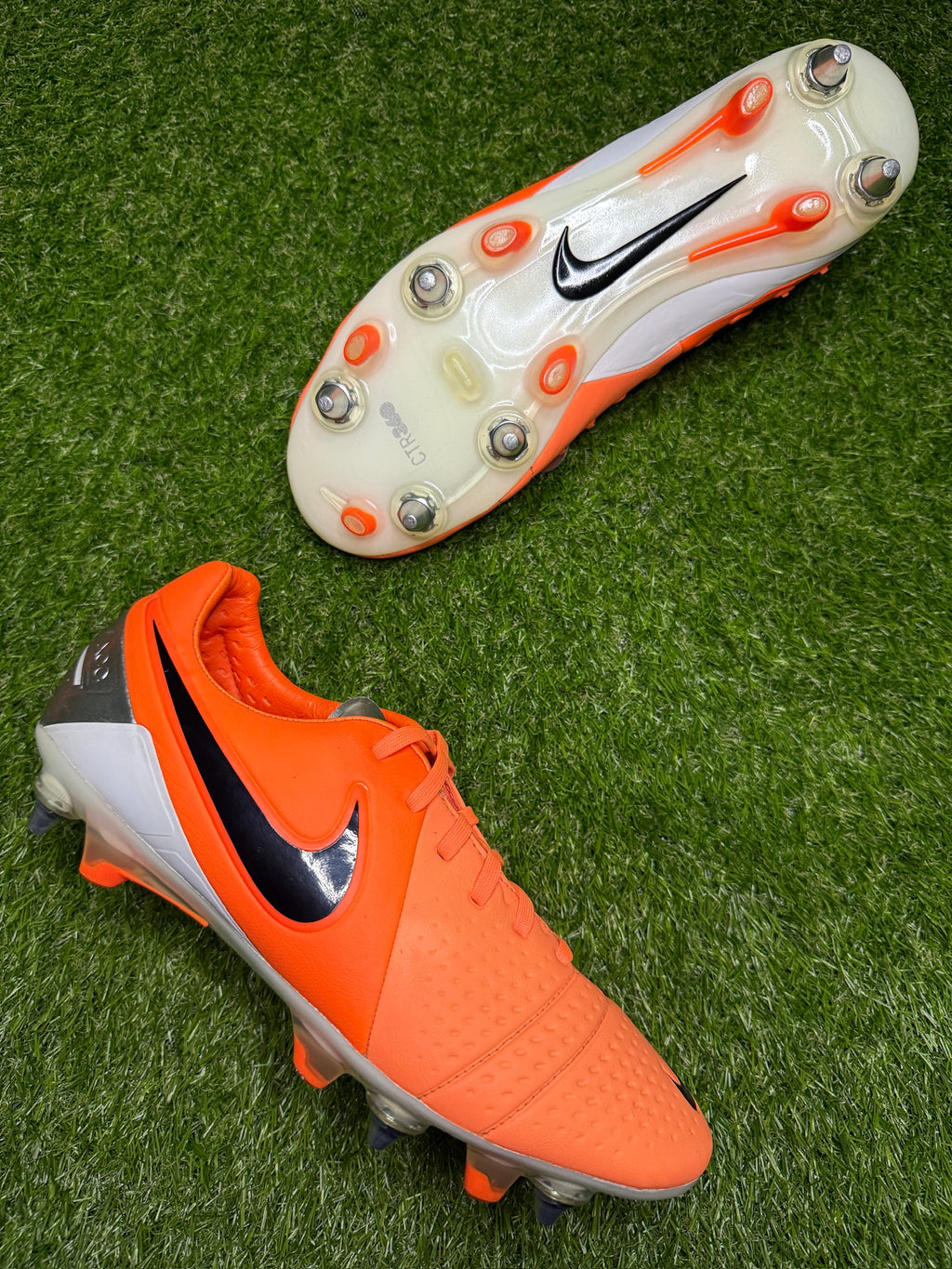 Nike CTR360 Maestri 3 Elite SG-PRO 'Atomic Orange'