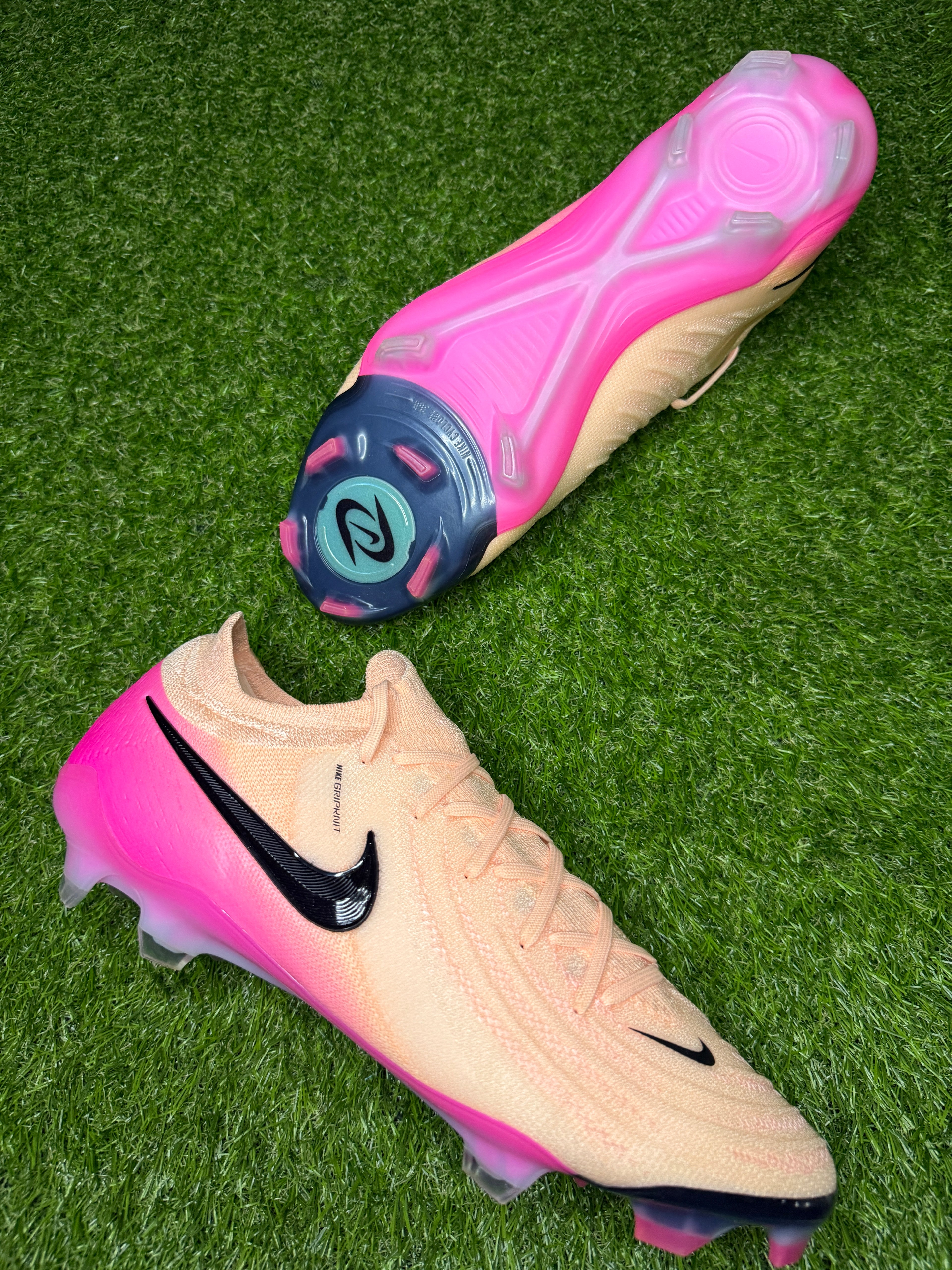 Nike Phantom GX 2 Elite FG 'Prism'