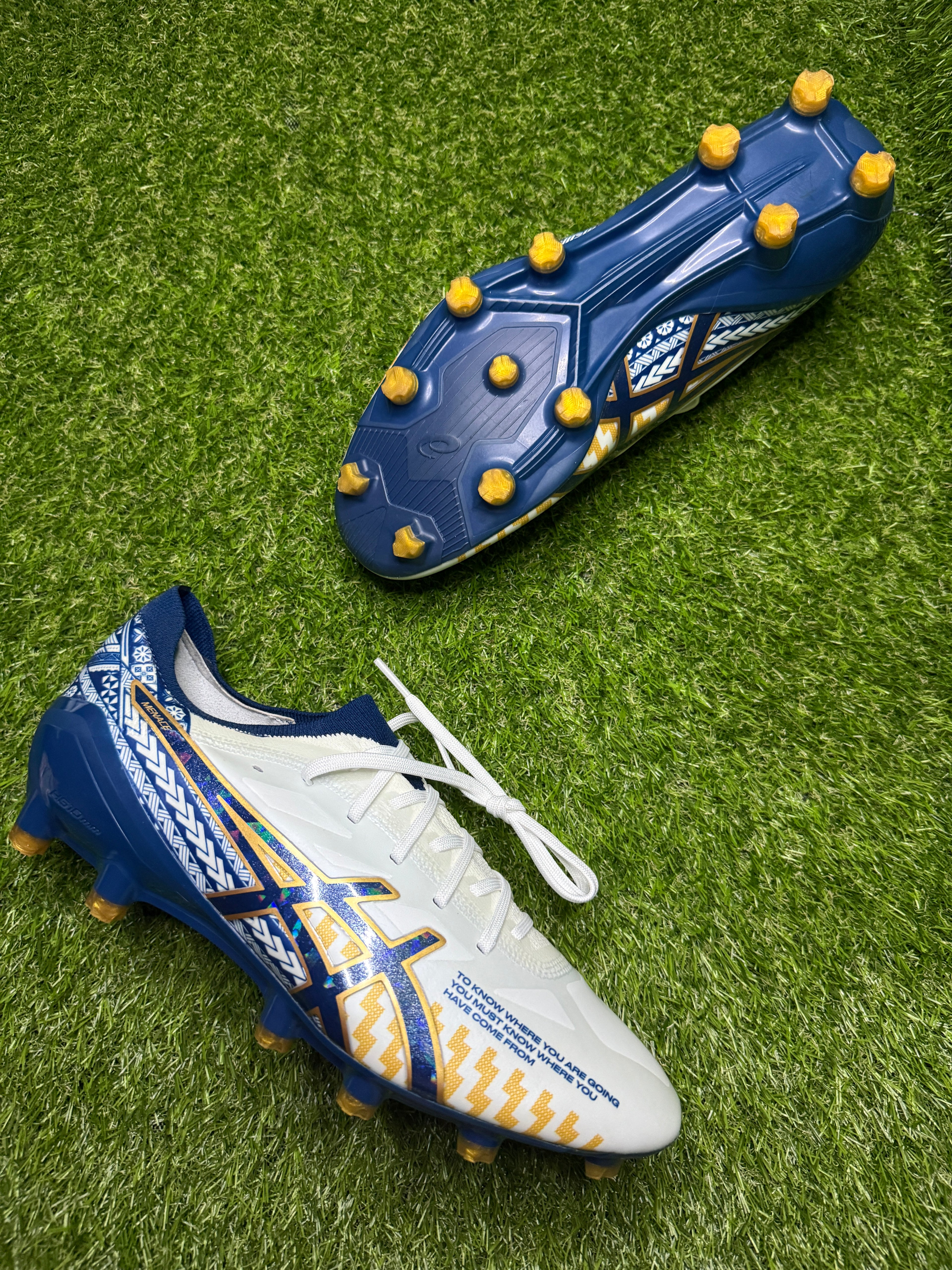 Asics Menace 5 FG 'Voyager'
