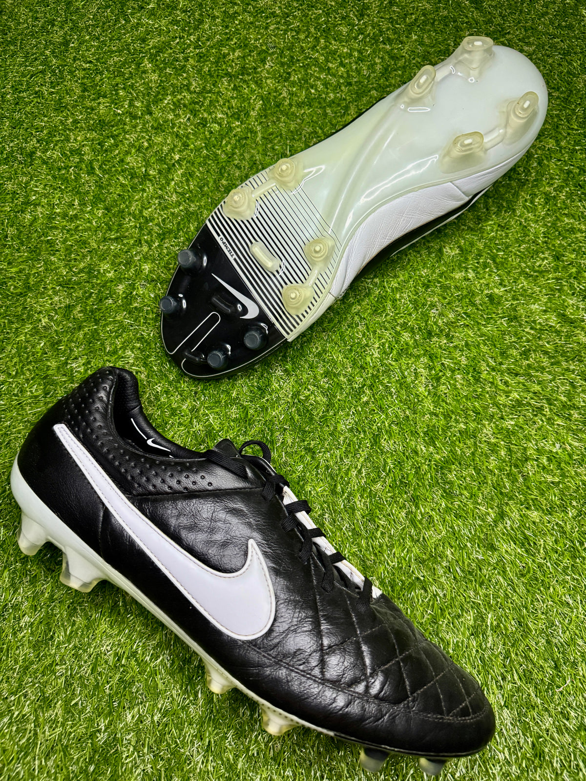 Nike Tiempo Legend 5 Elite FG 'Black/White'