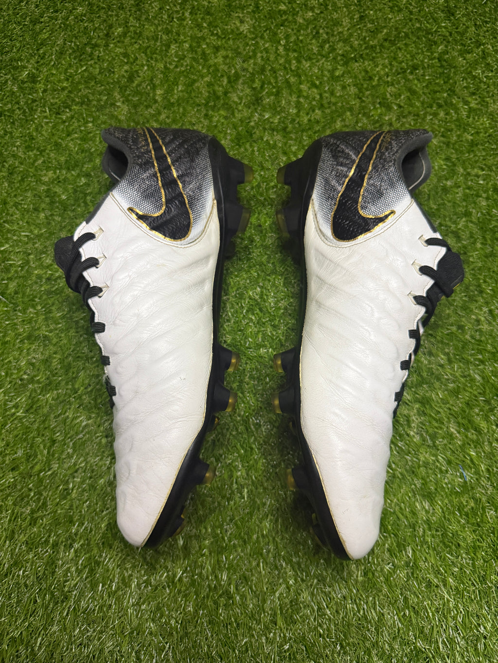 Nike Tiempo Legend 7 Elite FG 'Black/White/Gold'