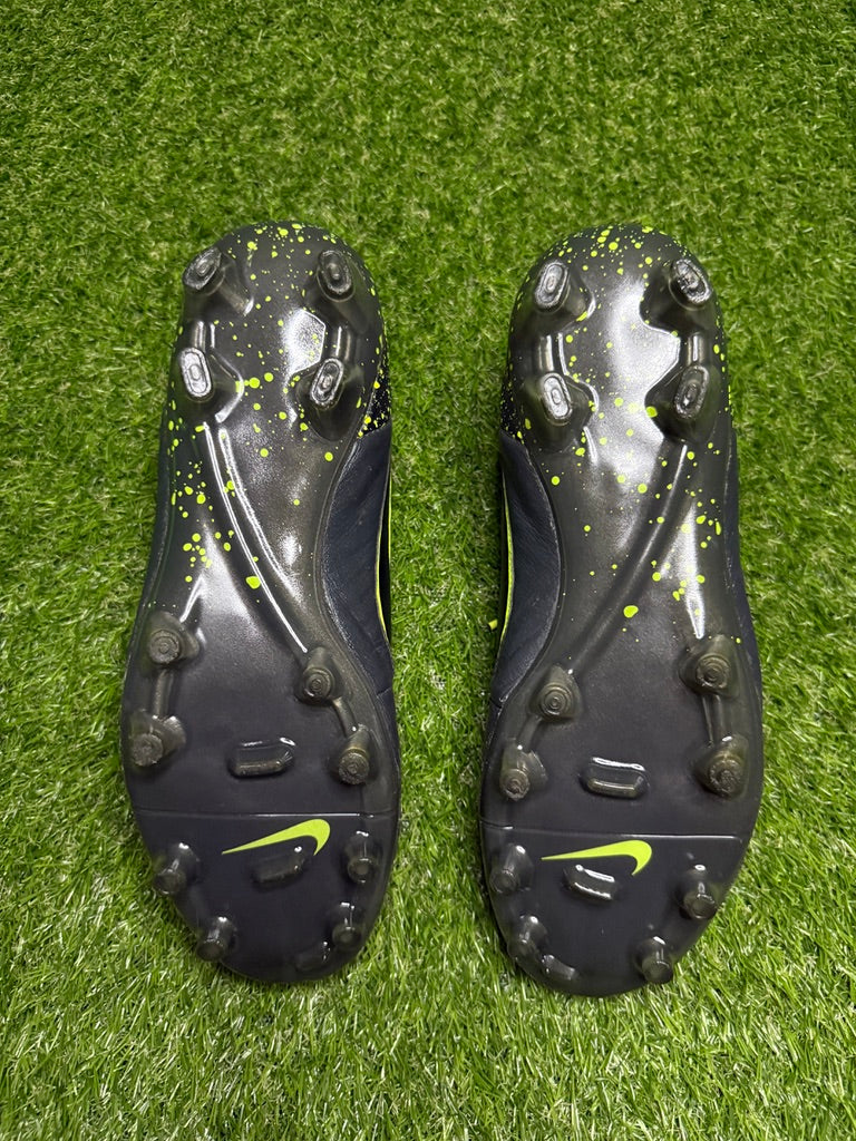 Nike Tiempo Legend 5 Elite FG 'Electro Flare'