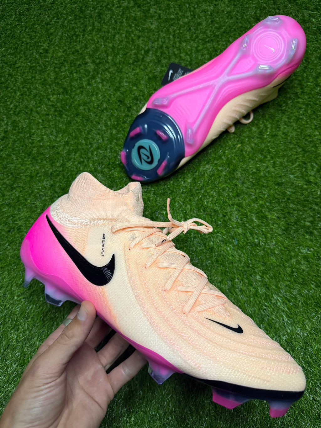 Nike Phantom Luna 2 Elite FG 'Prism'