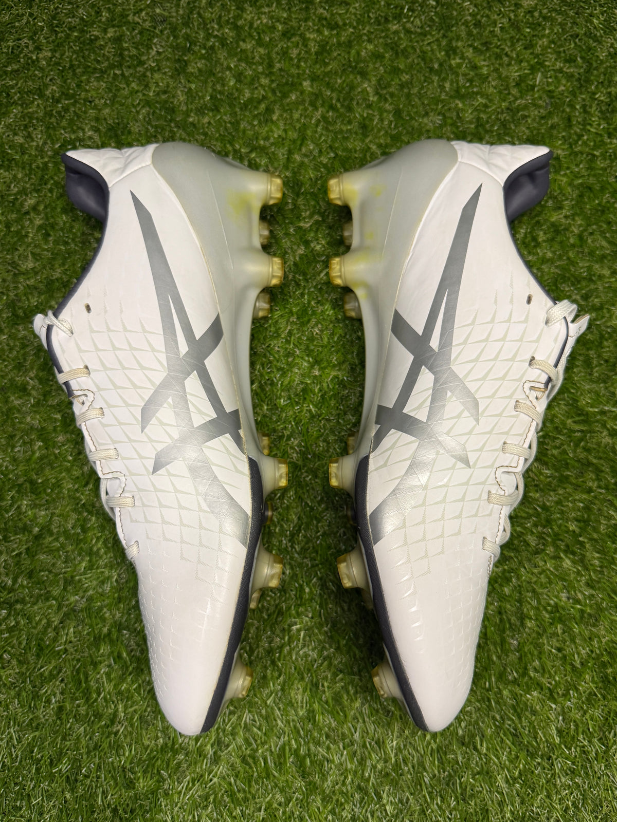 Asics Menace 4 FG 'White/Silver'