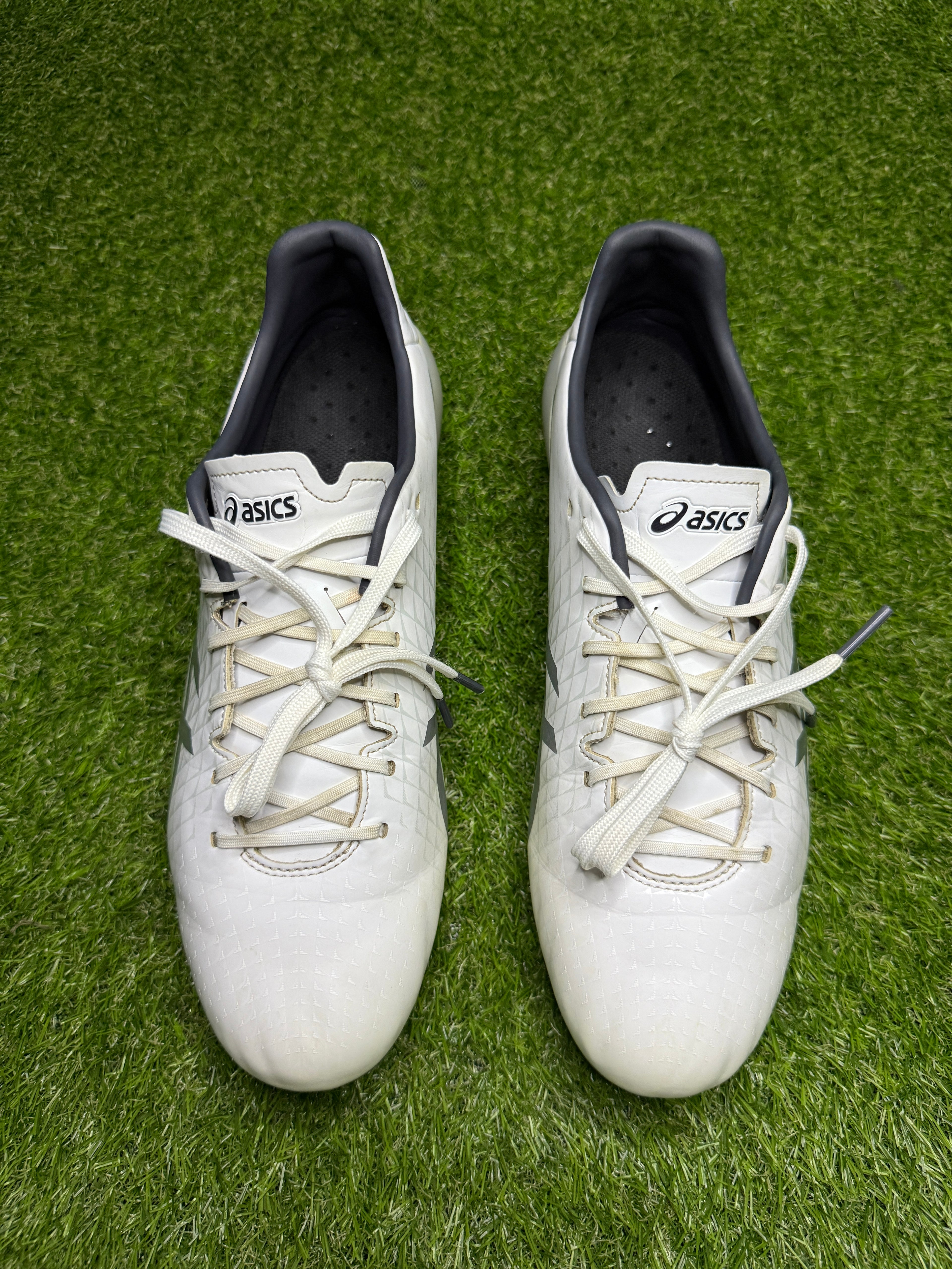 Asics Menace 4 FG 'White/Silver'