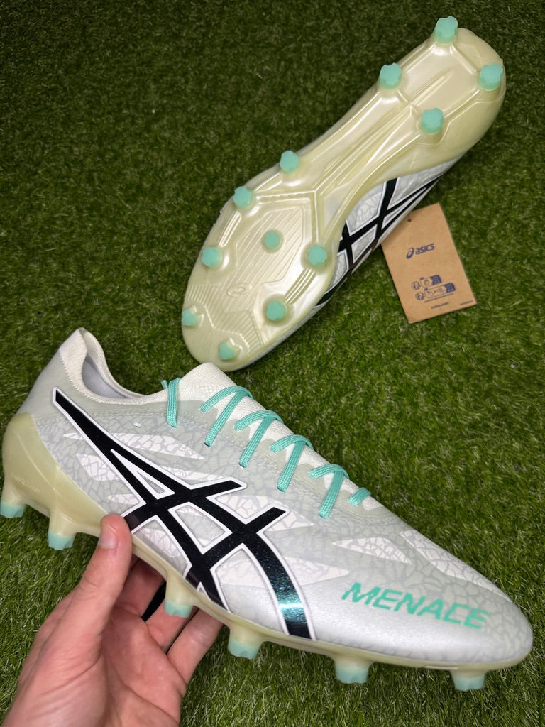 Asics Menace 5 FG 'Rebel'