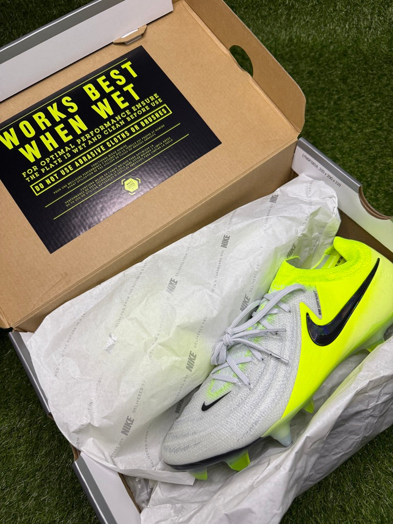 Nike Phantom GX 2 Elite SG-PRO AC 'Mad Voltage'