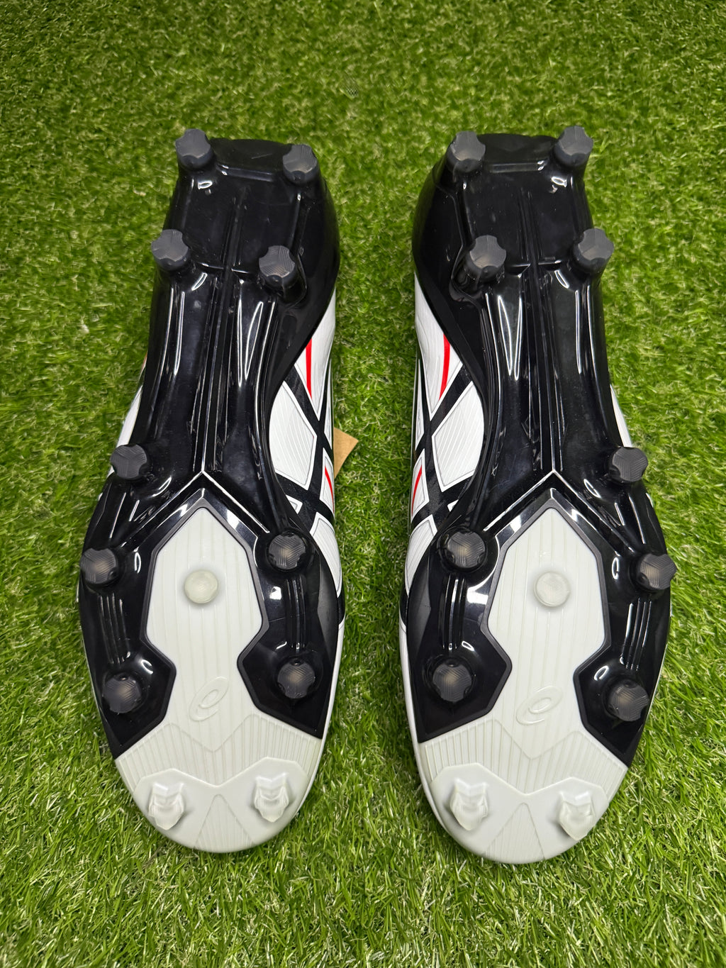 Asics Menace 5 FG 'White/Black'