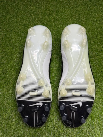 Nike Tiempo Legend 5 Elite FG 'Black/White'