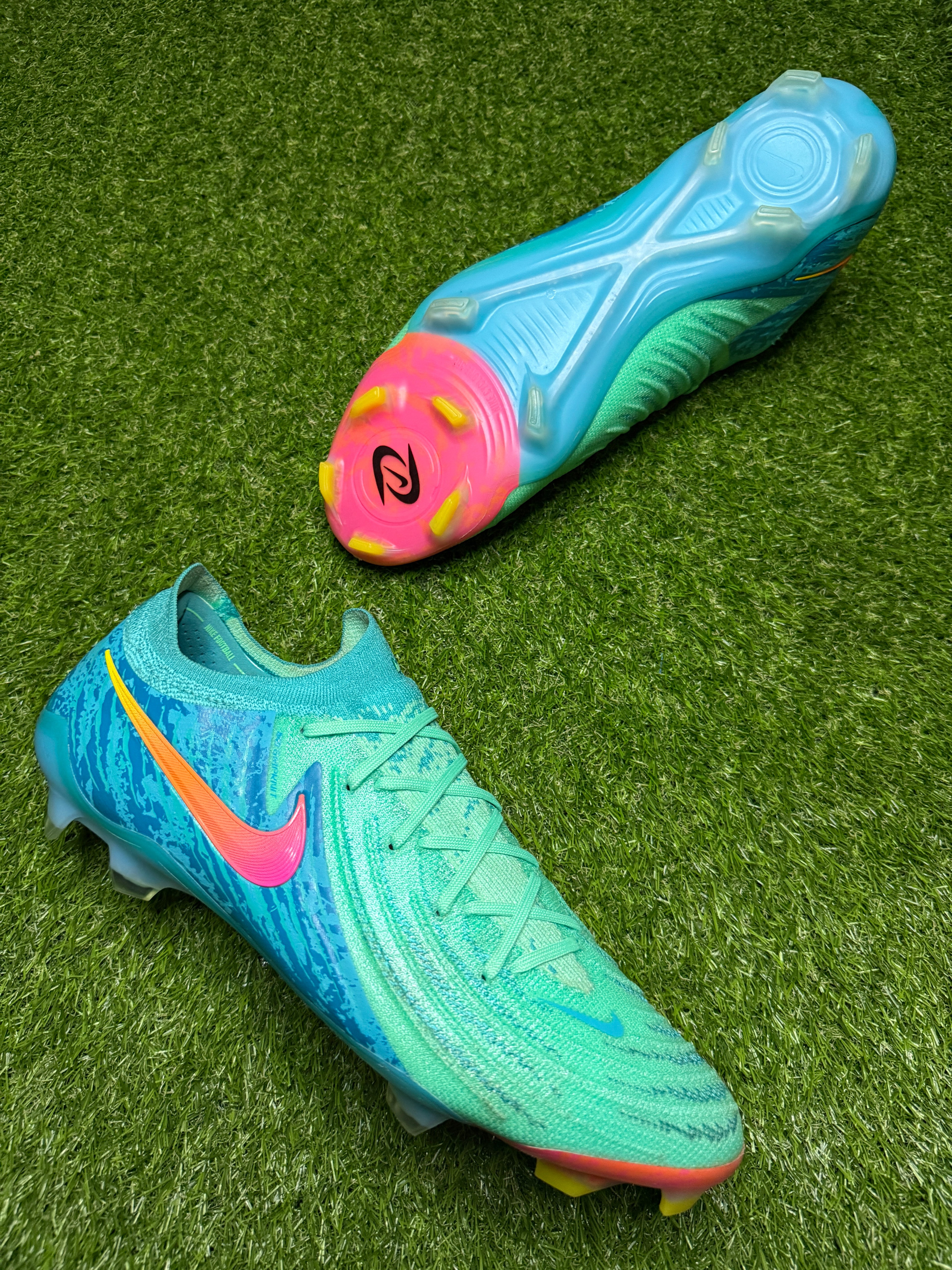 Nike Phantom GX 2 Elite FG 'LV8'
