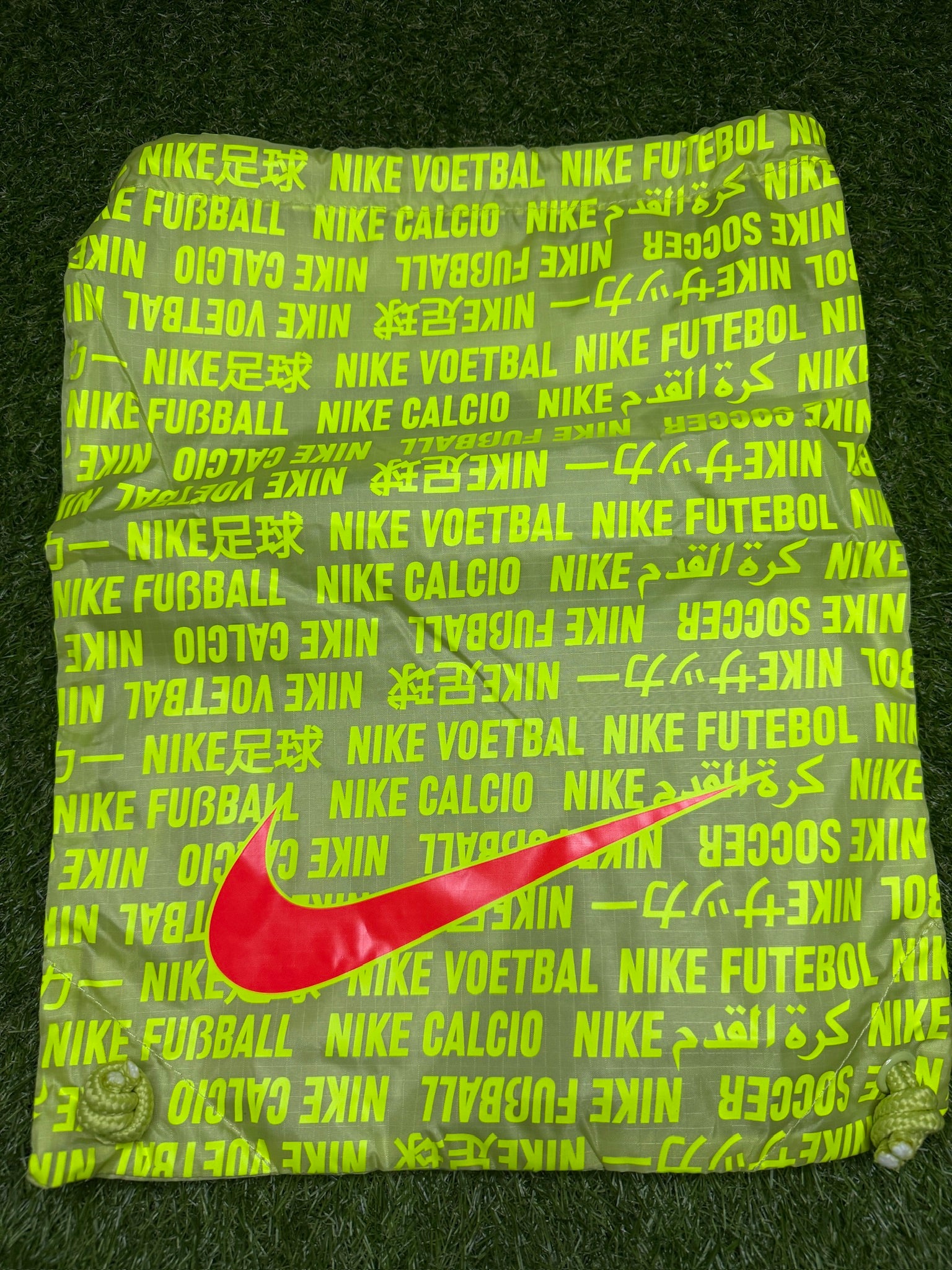 Nike Mercurial Vapor 16 Elite AG-PRO 'Max Voltage'