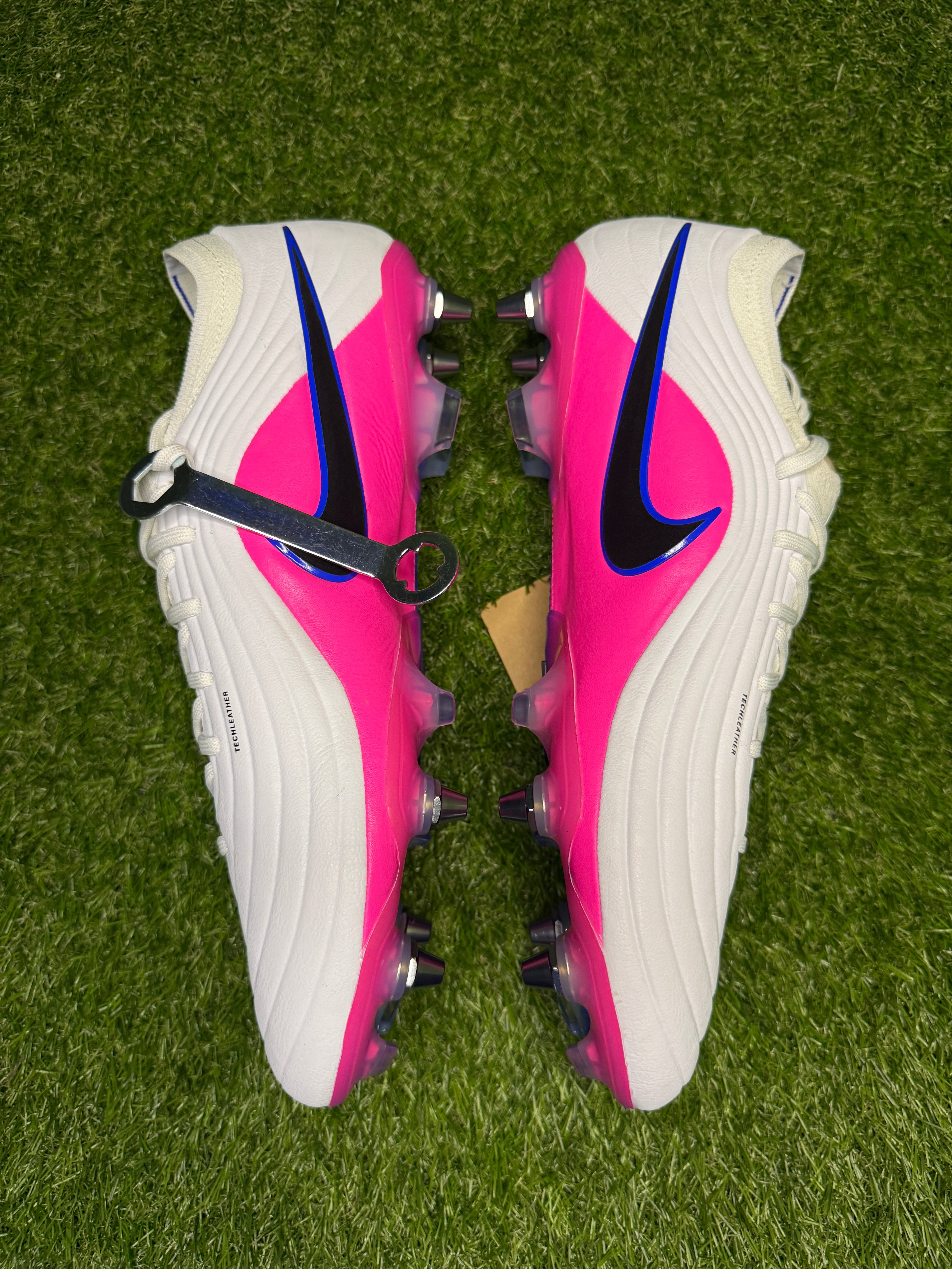 Nike Tiempo Maestro Elite SG-PRO 'Attack'