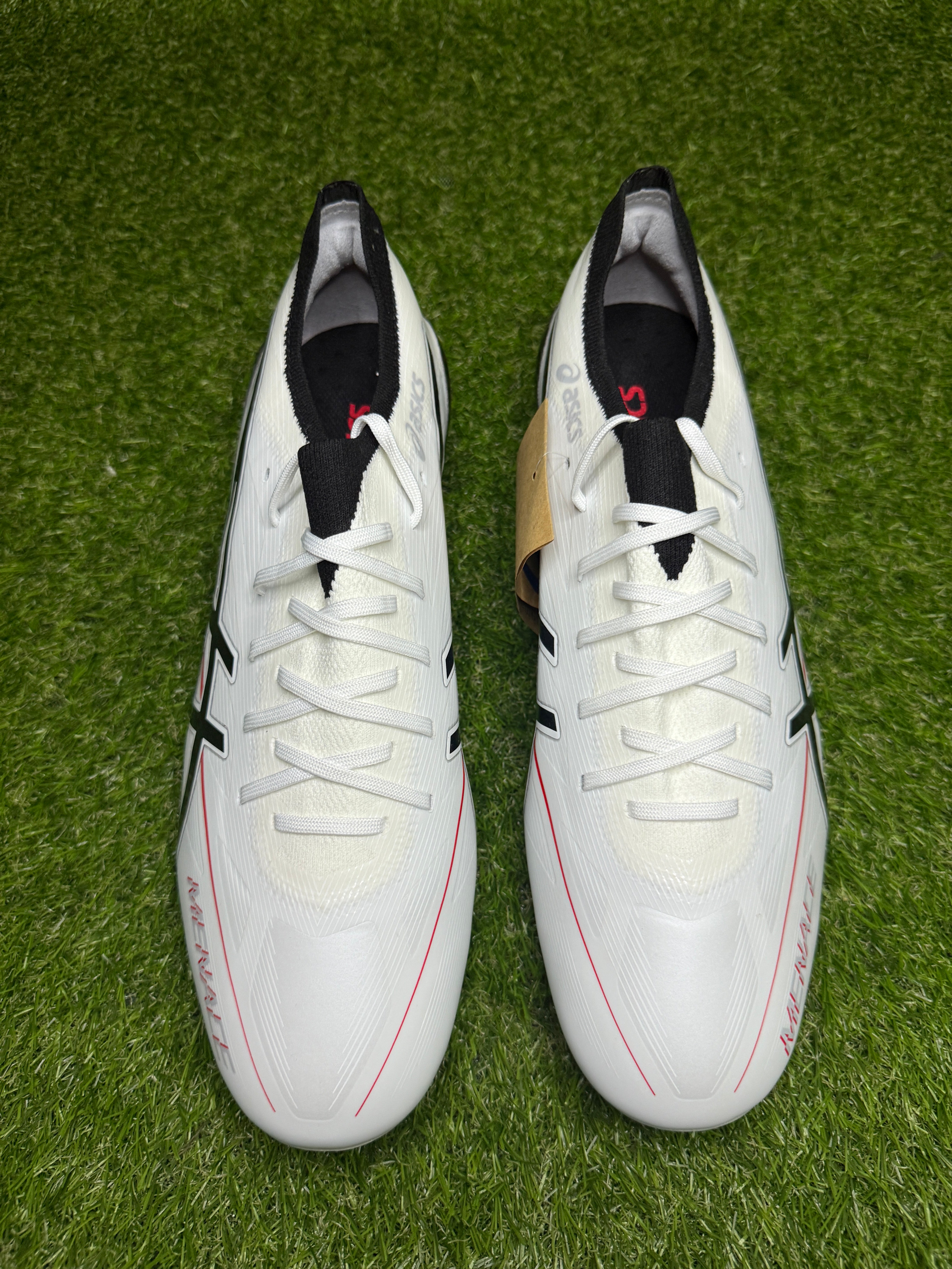 Asics Menace 5 FG 'White/Black' – Boot Locker NZ