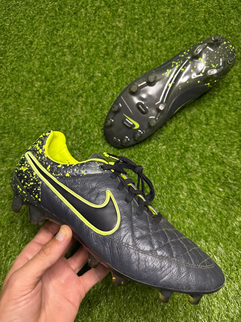 Nike Tiempo Legend 5 Elite FG 'Electro Flare'