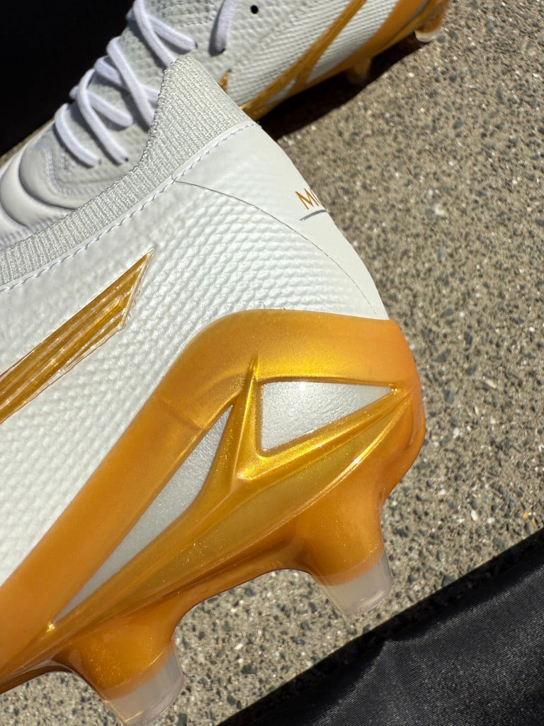 Mizuno Morelia Neo 4 B JAPAN FG 'Bright Gold'