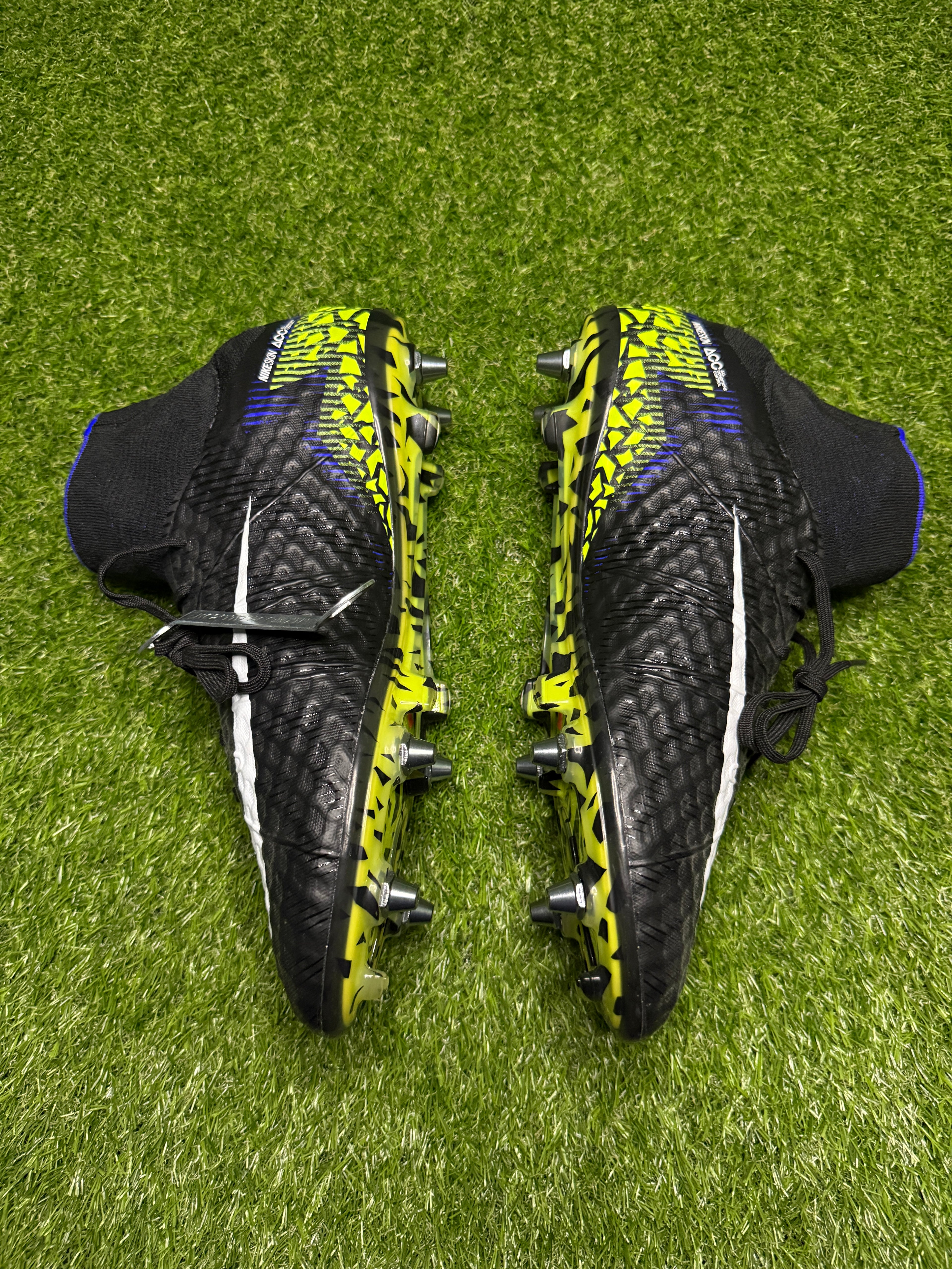 Nike Hypervenom Phantom 2 Elite SG-PRO 'Dark Lightning'
