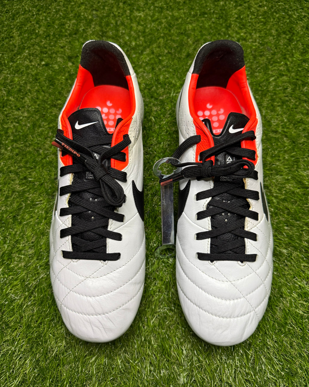 Nike Tiempo Legend 4 Elite SG-PRO 'White/Black/Crimson'
